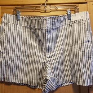 New York & Company Black and White Striped Women's Shorts